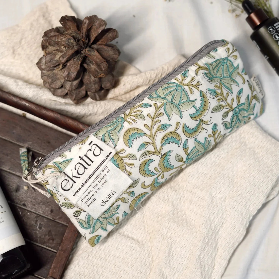 Blockprinted Sustainable Fabric Travel Pouch | Small | Green